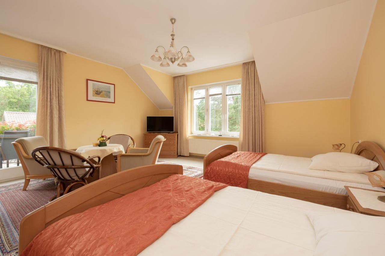 Pod Lwem Appartement Pobierowo Buitenkant foto